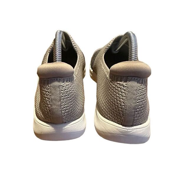 Clarks Adella CloudSteppers Womens Slip On Comfort Sneaker Shoe Tan Gray 9.5 - Picture 8 of 11